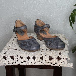 Earth Leather Sandal